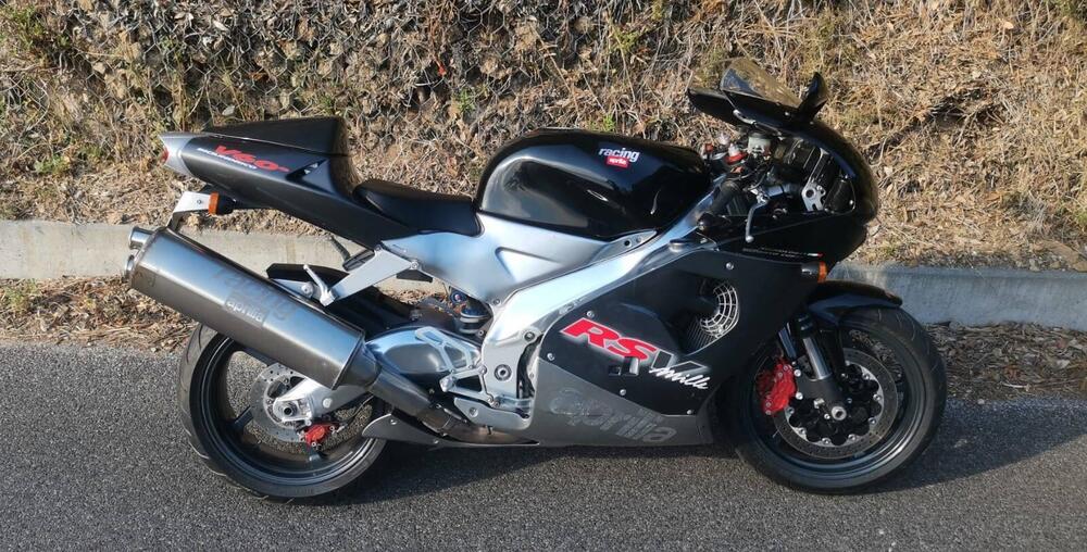 Aprilia RSV 1000 (1998 - 99) (4)