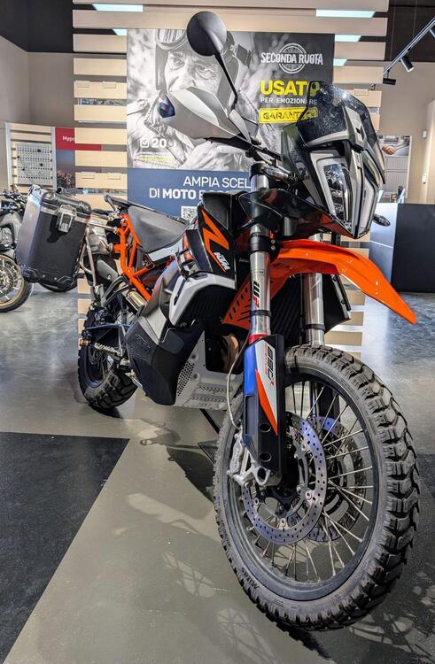 KTM 890 Adventure R (2022) (2)