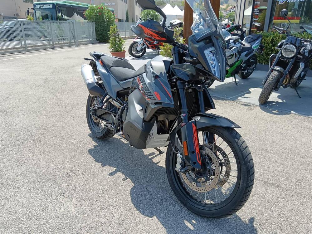 KTM 890 Adventure (2022) (3)