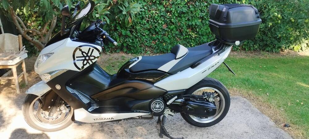 Yamaha T-Max 500 White Max (2010 - 11) (2)