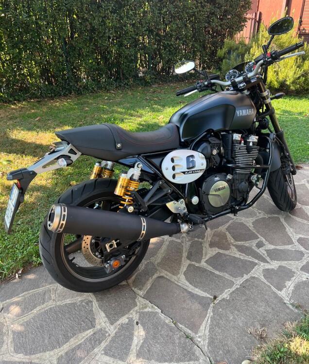 Yamaha XJR 1300 (2015 - 17)