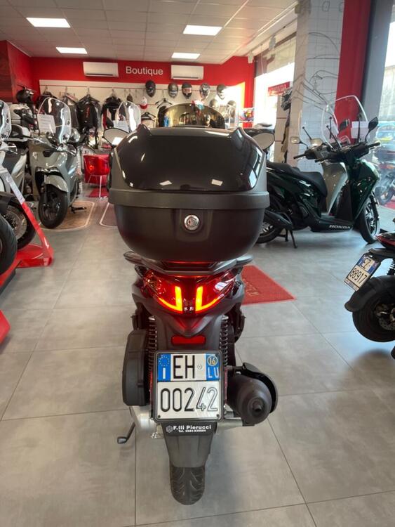 Piaggio Medley 150 S ABS (2016 - 19) (5)