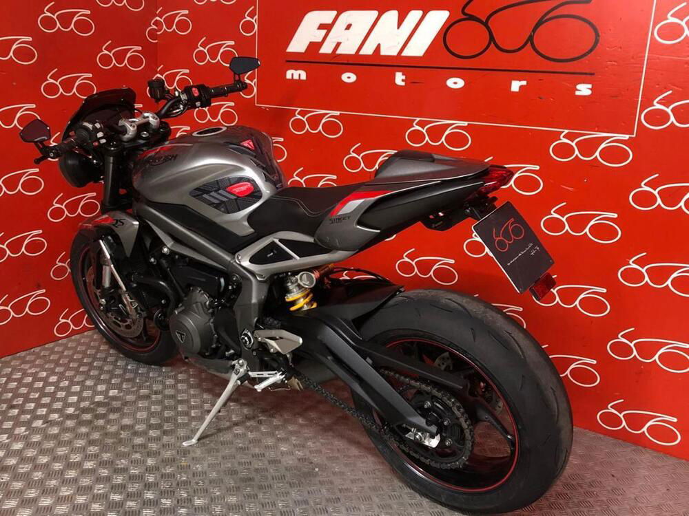 Triumph Street Triple RS (2020 - 22) (4)