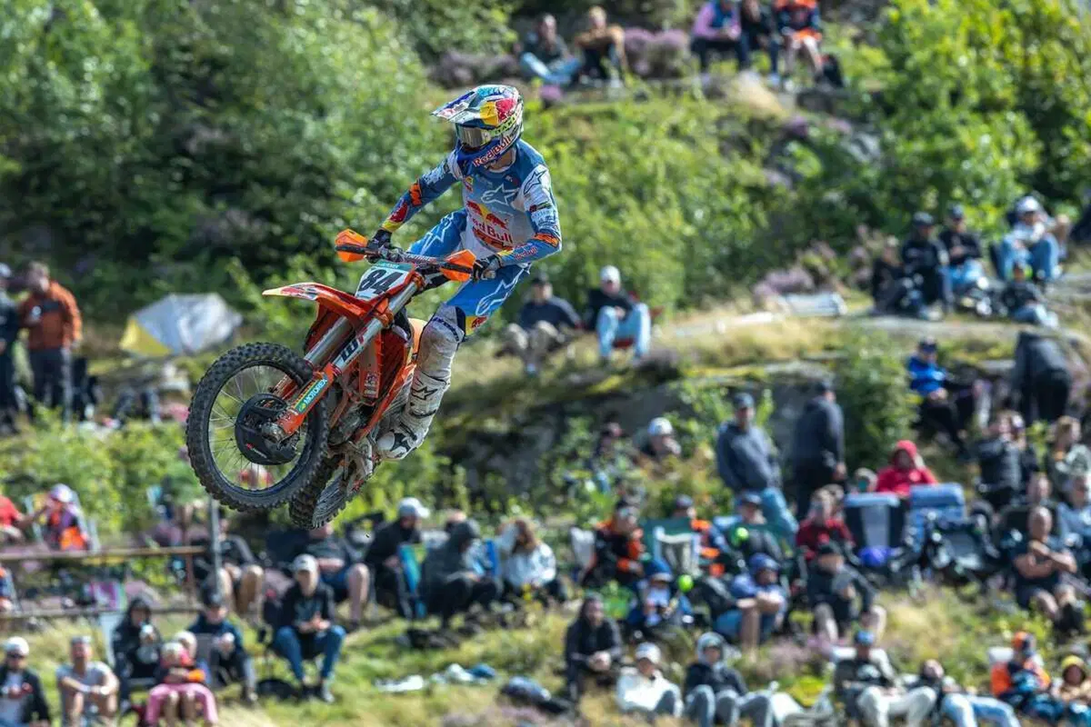 MXGP #15 Sabato FLASH. Manteniamo le distanze, per favore [GALLERY] (17)
