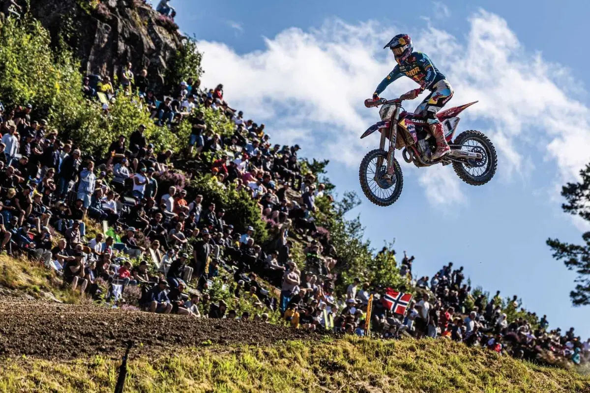 MXGP #15 Sabato FLASH. Manteniamo le distanze, per favore [GALLERY] (6)