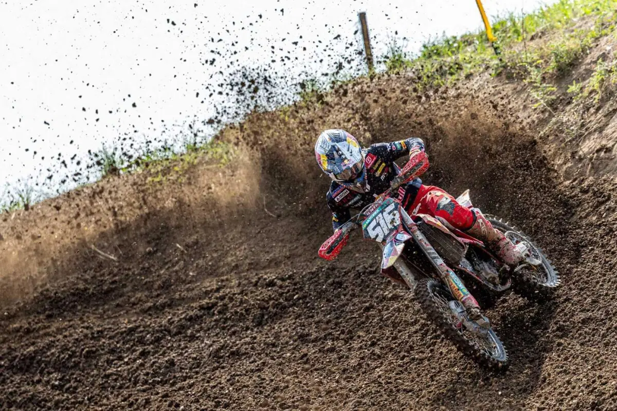 MXGP #15 Sabato FLASH. Manteniamo le distanze, per favore [GALLERY] (32)