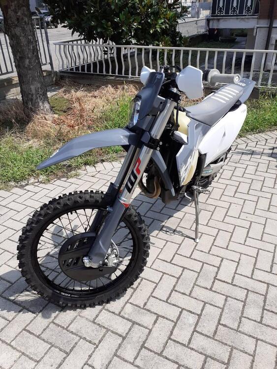 Husqvarna FE 350 Pro (2024) (3)