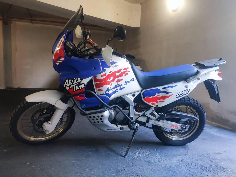 Honda Africa Twin XRV 750 (1993 - 95) (5)