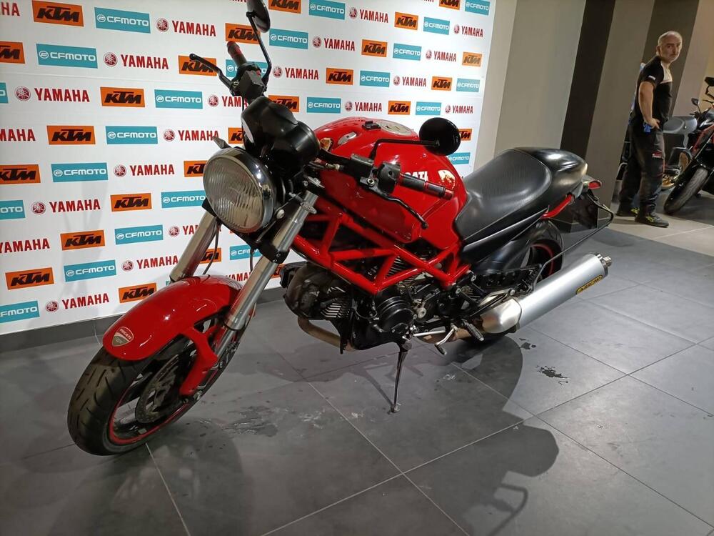 Ducati Monster 695 (2006 - 08) (4)