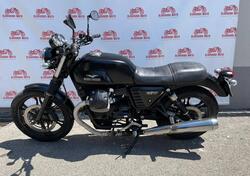 Moto Guzzi V7 II Stone (2015 - 17) usata