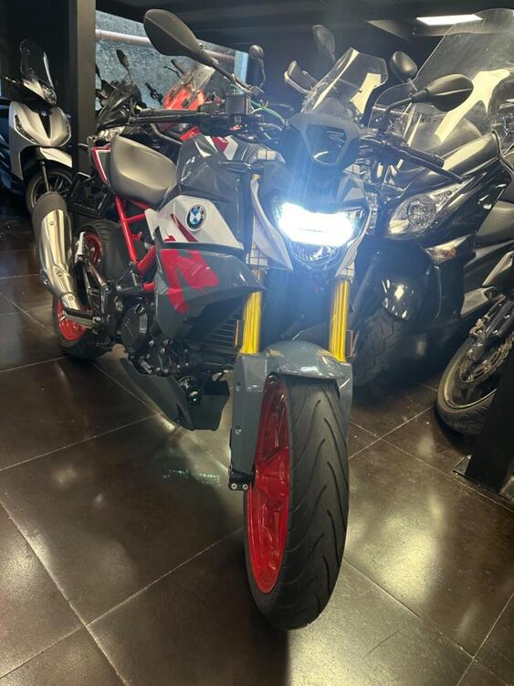 Bmw G 310 R (2021 - 24)