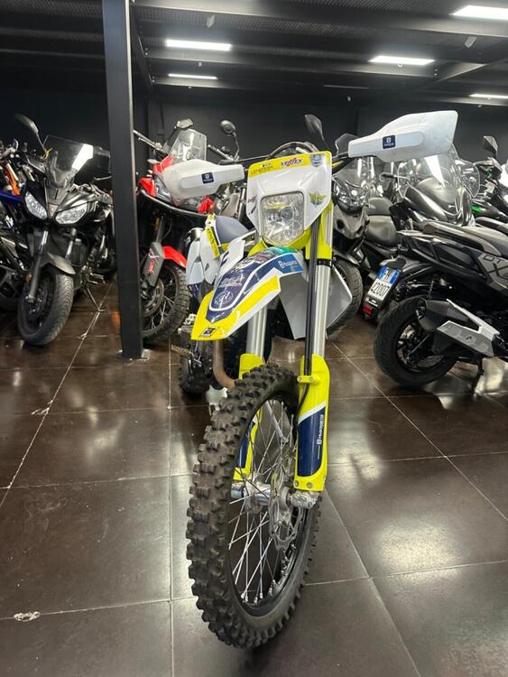 Husqvarna FE 350 (2021) (2)