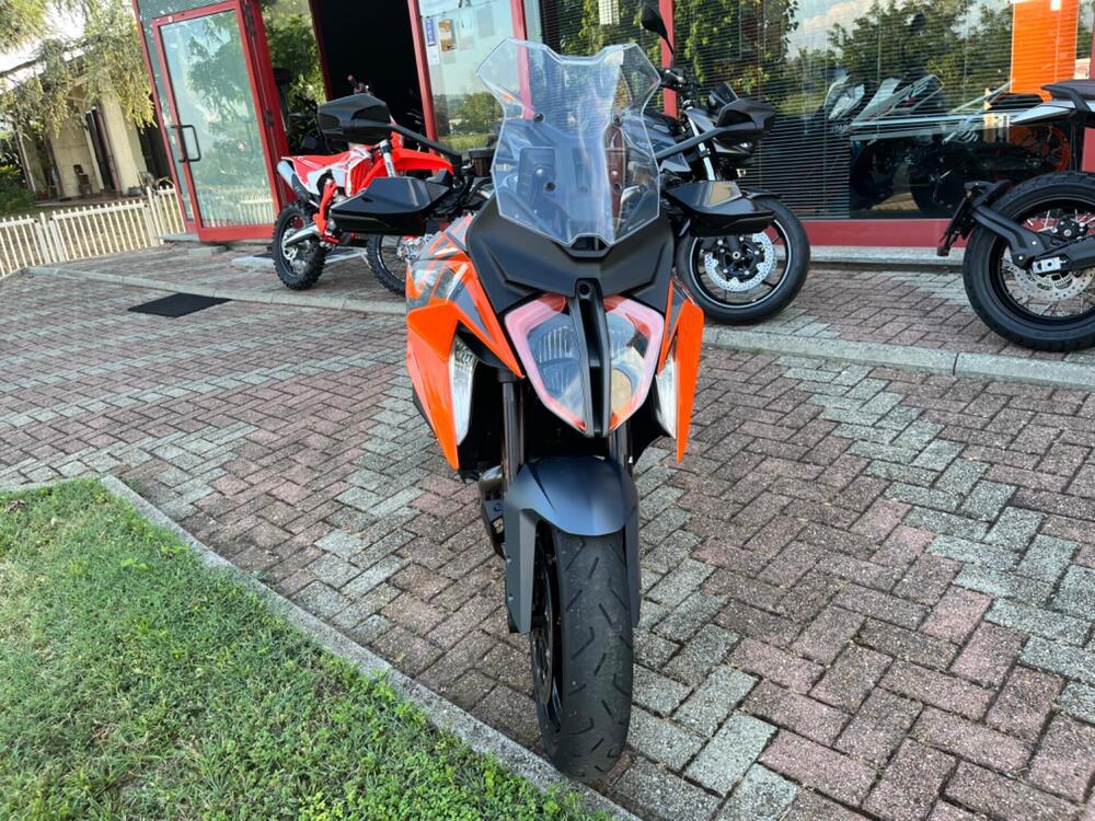 KTM 1290 Super Duke GT (2022 - 24) (4)