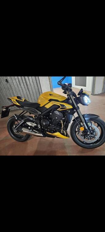 Triumph Street Triple 765 RS (2023 - 24) (3)