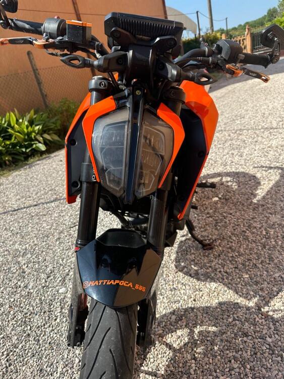 KTM 125 Duke (2021 - 23) (2)