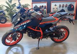 KTM 390 Duke (2024) nuova