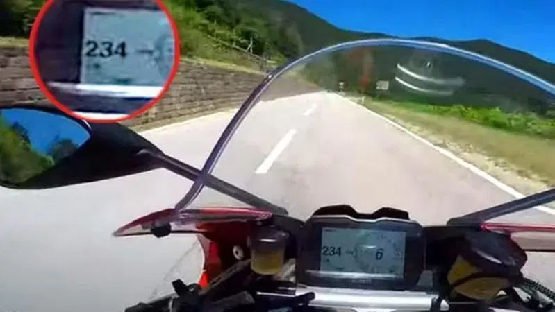 Ricordate il video "a 230 all'ora" in Val Di Cembra? Due di loro hanno avuto un tragico incidente