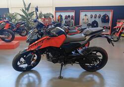 KTM 125 Duke (2024) nuova