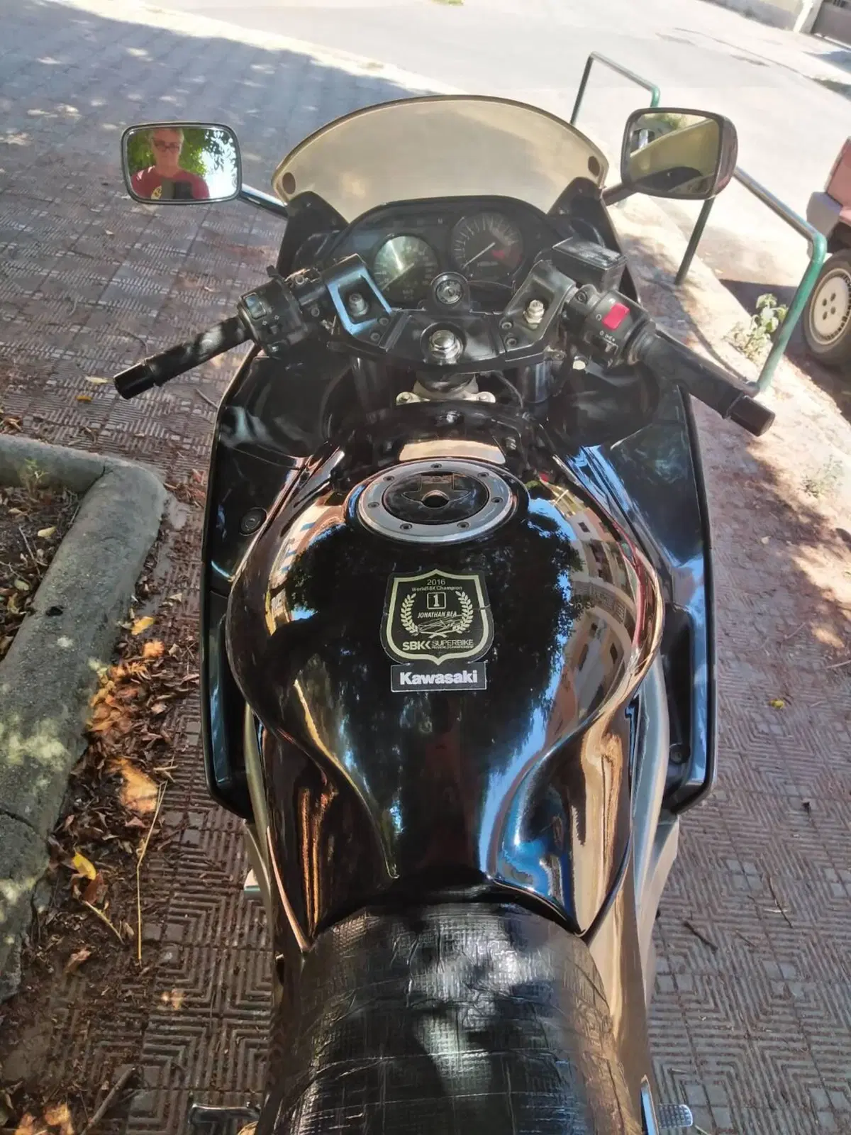 Kawasaki ZZR 600 (1990 - 00) (6)