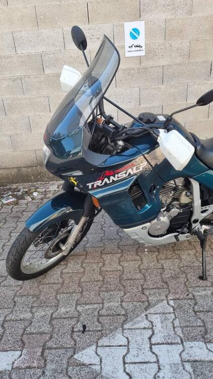 Honda Transalp XL 600V (1997 - 99) (2)