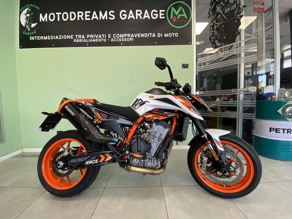 KTM 890 Duke R (2021) (2)