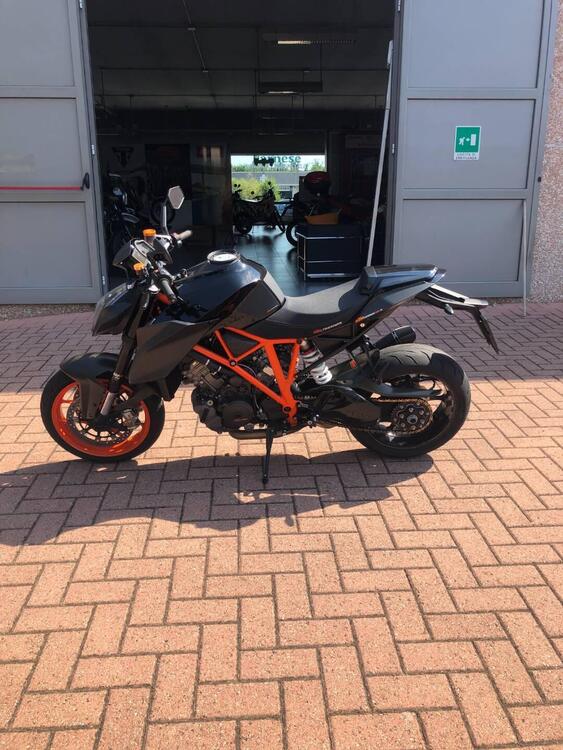 KTM 1290 Super Duke R ABS (2014 - 16) (3)