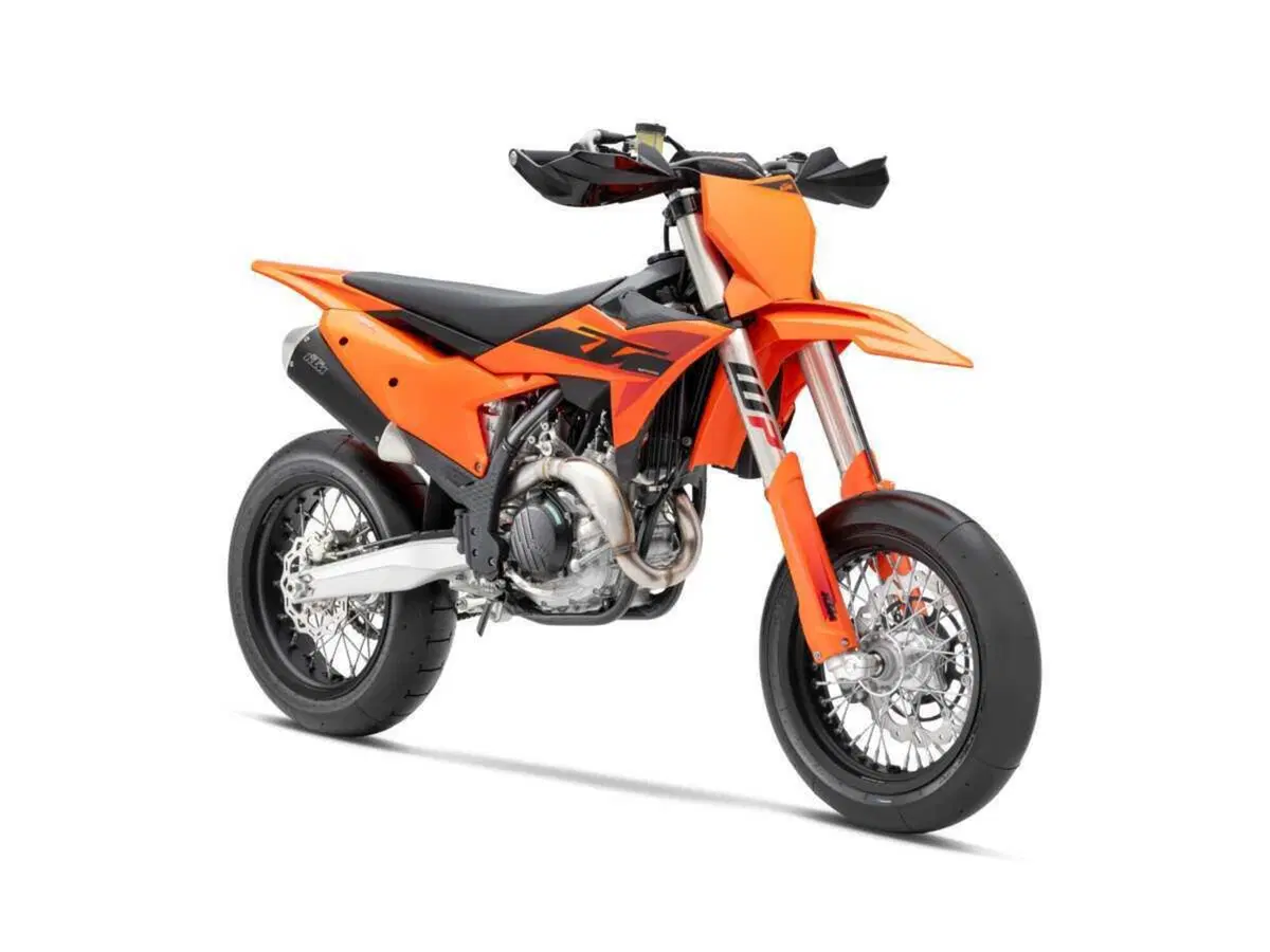 KTM 450 SMR 2025: ready to race (4)