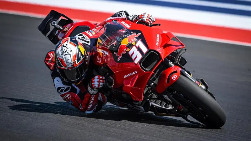 MotoGP. Poncharal: "Mai lavorato con un pilota pi&ugrave; forte di Acosta"