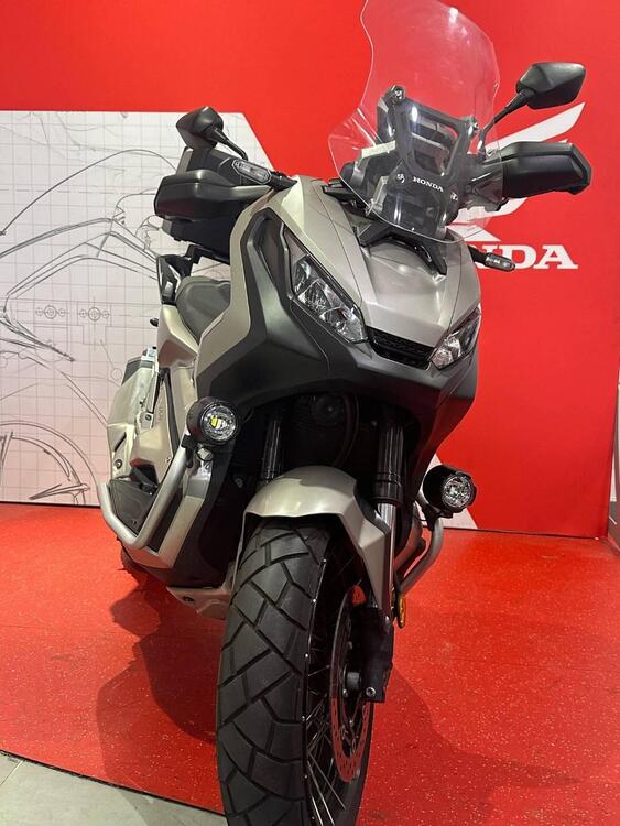 Honda X-ADV 750 (2018 - 20) (2)