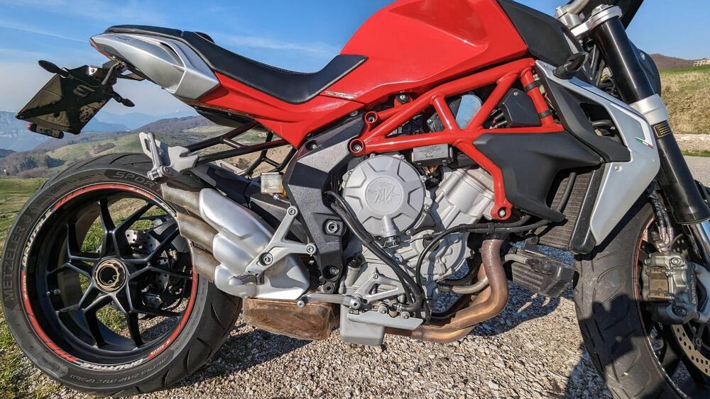 MV Agusta Brutale 800 EAS ABS (2012 - 15) (4)