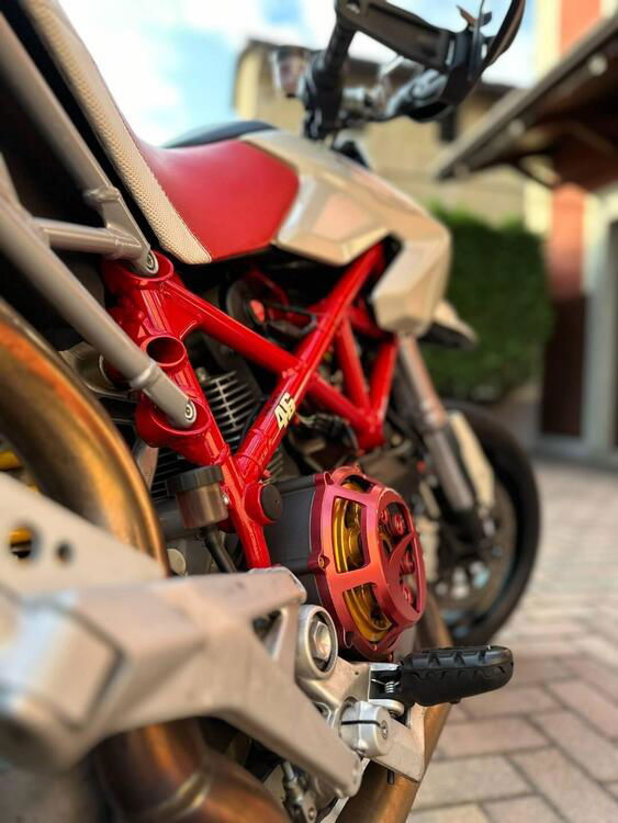 Ducati Hypermotard 1100 (2007 - 09) (3)