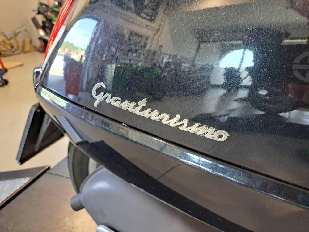 Vespa Granturismo 200 L (2)