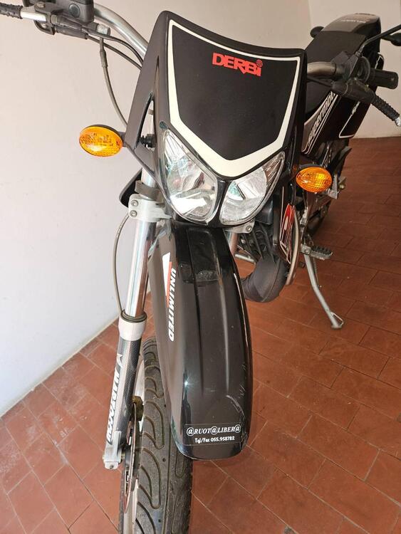 Derbi Senda DRD Evo 50 SM (2008 - 11) (3)