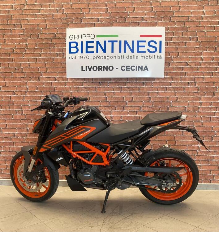 KTM 125 Duke ABS (2017 - 20) (2)