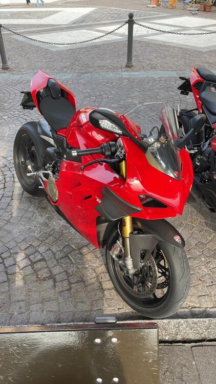 Ducati Panigale V4 S 1100 (2020) (2)