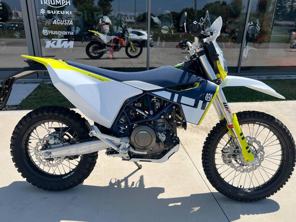 Husqvarna 701 Enduro (2023 - 24) (2)