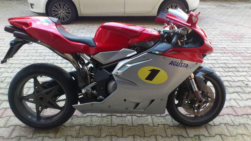 MV Agusta F4 750 S (2000 - 02) (3)