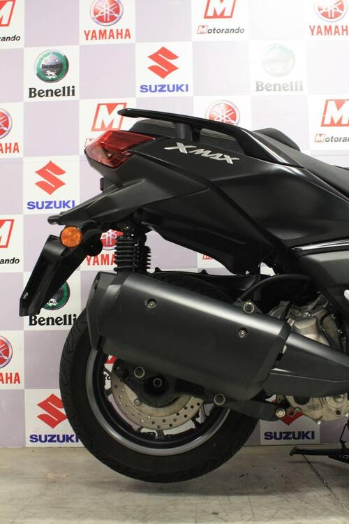 Yamaha X-Max 300 Tech Max (2021 - 24) (4)