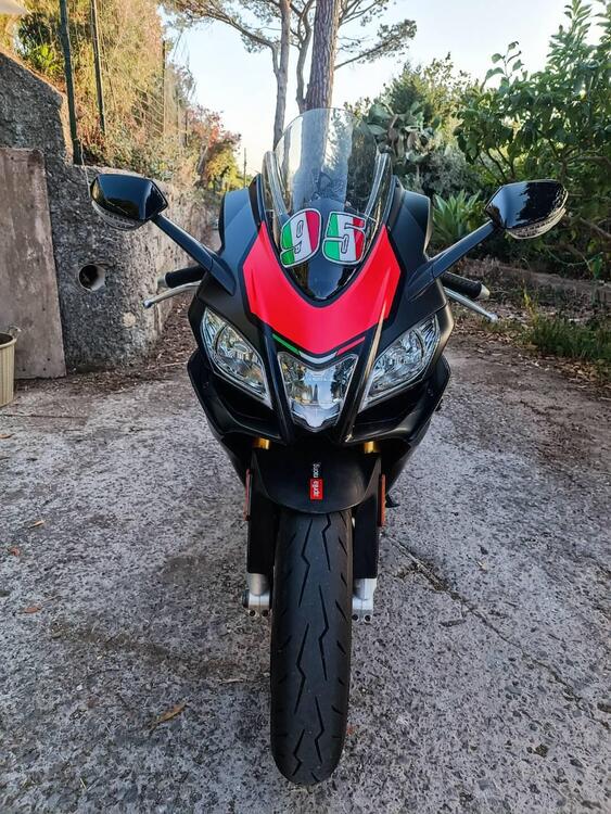 Aprilia RSV4 RR (2017 - 18) (4)