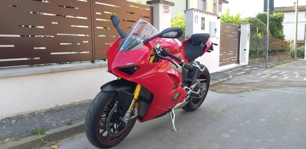 Ducati Panigale V4 S 1100 (2020) (4)