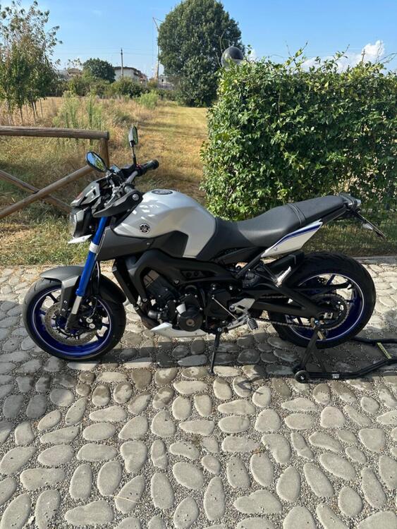 Yamaha MT-09 Street Rally (2014 - 16) (3)