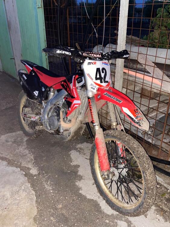 Honda CRF 450 R (2009) (5)