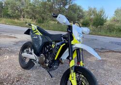 Husqvarna 701 Supermoto (2023 - 24) usata