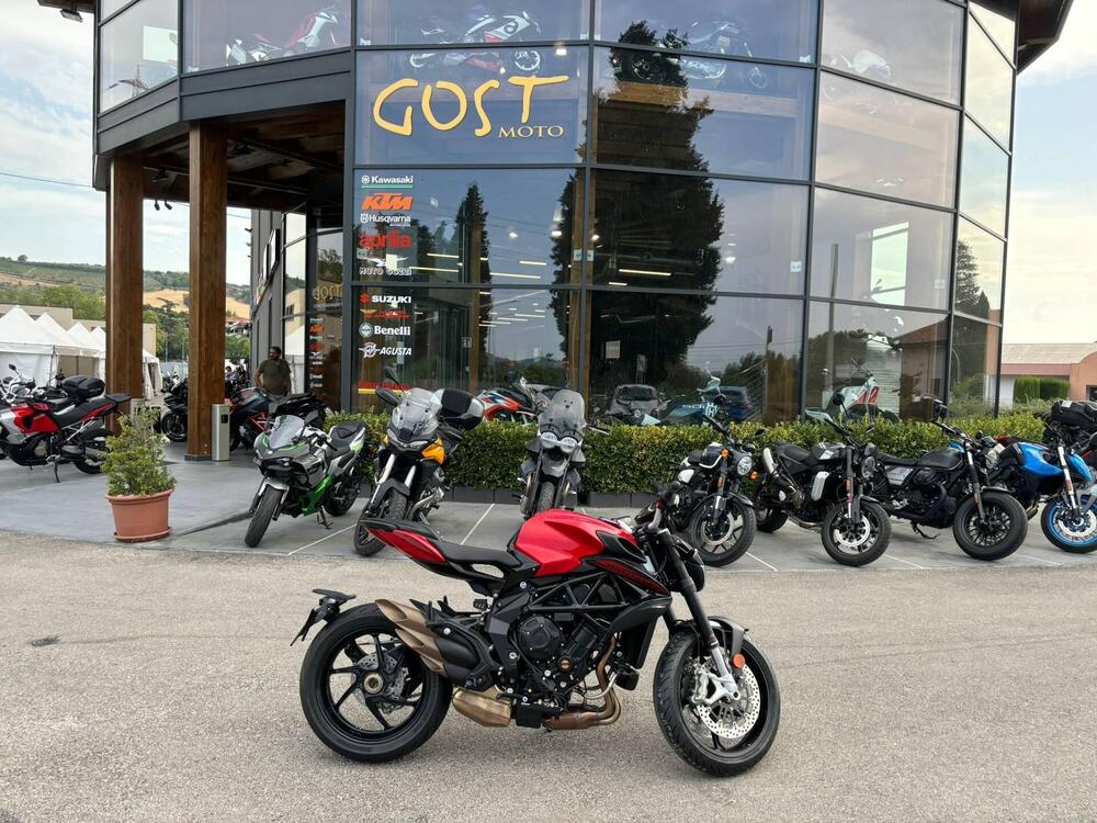 MV Agusta Brutale 800 R (2023 - 24)