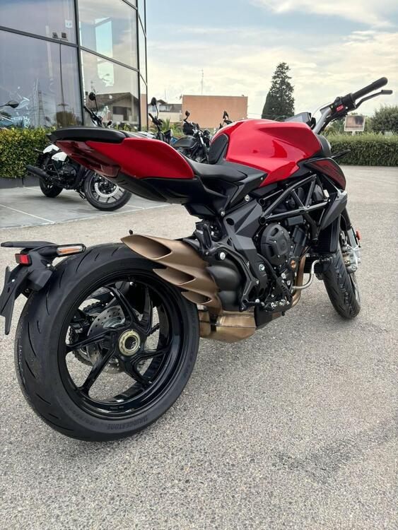 MV Agusta Brutale 800 R (2023 - 24) (5)