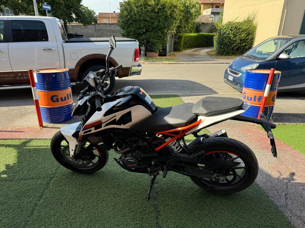 KTM 125 Duke ABS (2017 - 20) (4)