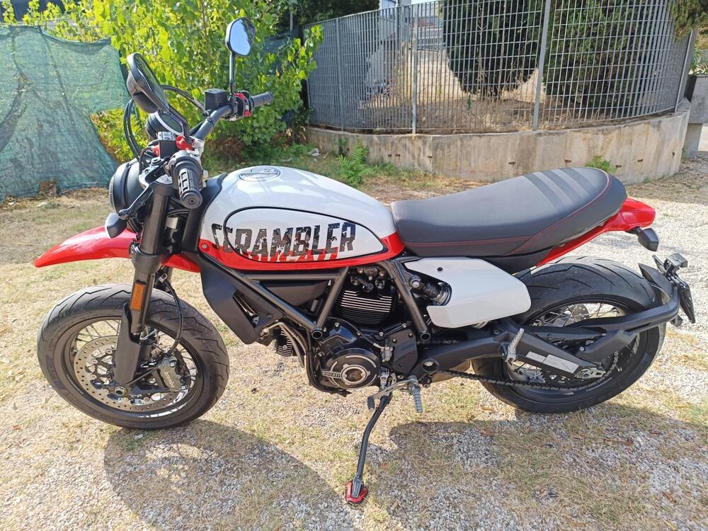 Ducati Scrambler 800 Urban Motard (2022) (3)