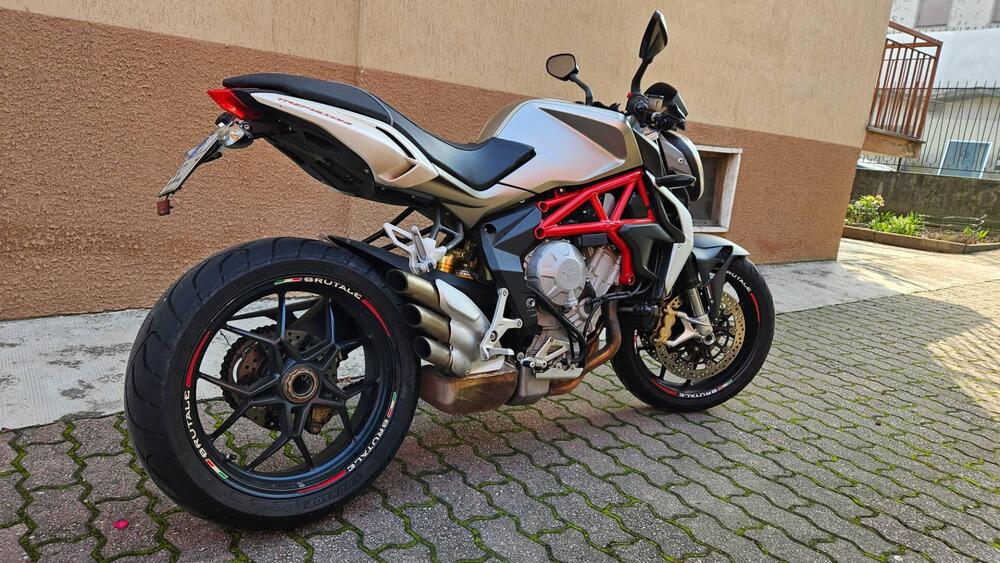 MV Agusta Brutale 800 EAS ABS (2012 - 15) (2)