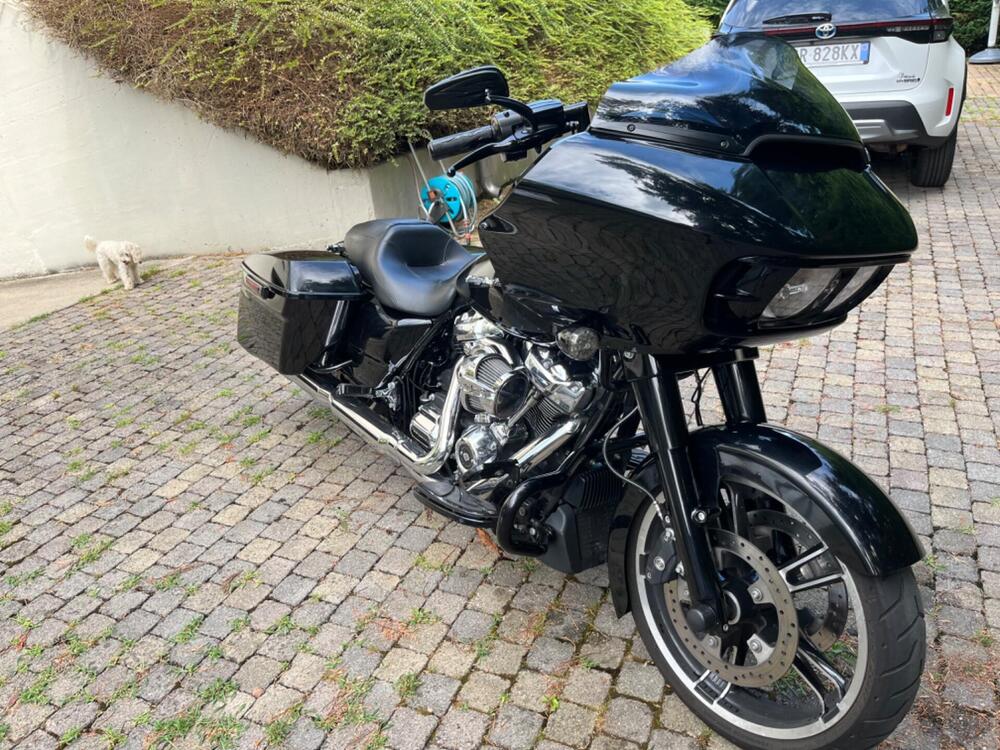 Harley-Davidson 107 Road Glide (2017) - FLTRX (5)