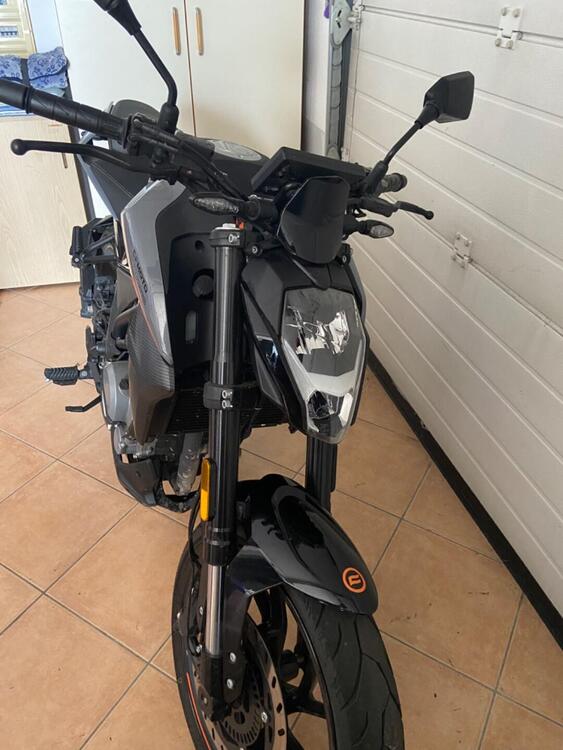 CFMOTO 300NK (2021 - 24) (3)